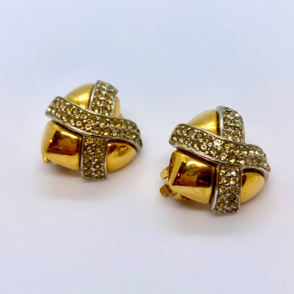 SOLD Vintage Givenchy ribbon wrapped heart earrings (clip on)